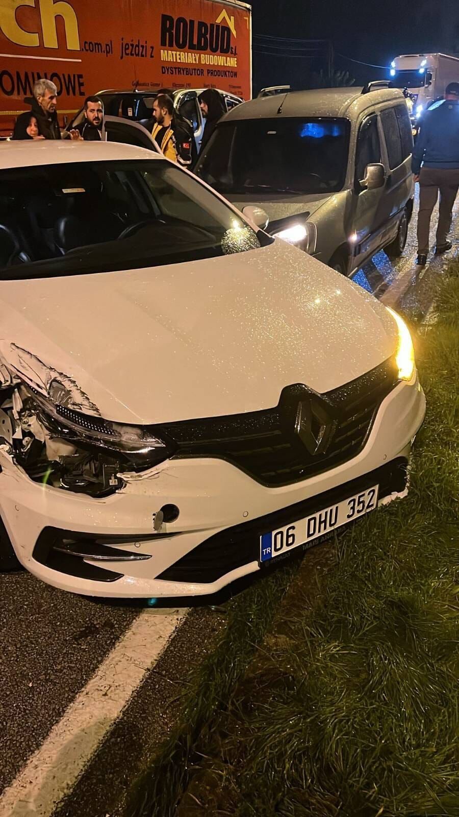 Samsun'da aynı bölgede 6 aracın karıştığı kaza