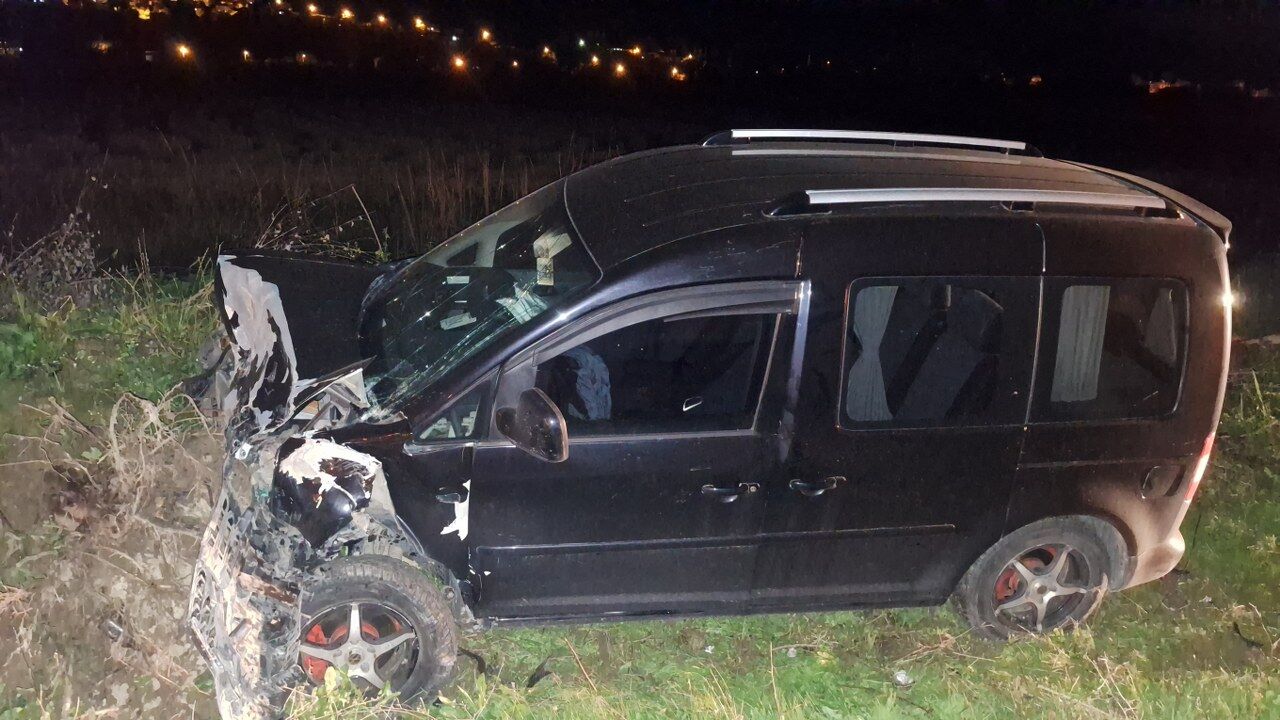 A A 20251115 39718182 39718181 S A M S U N D A Z I N C I R L E M E T R A F I K K A Z A S I N D A 2 K I S I Y A R A L A N D I 1280X720