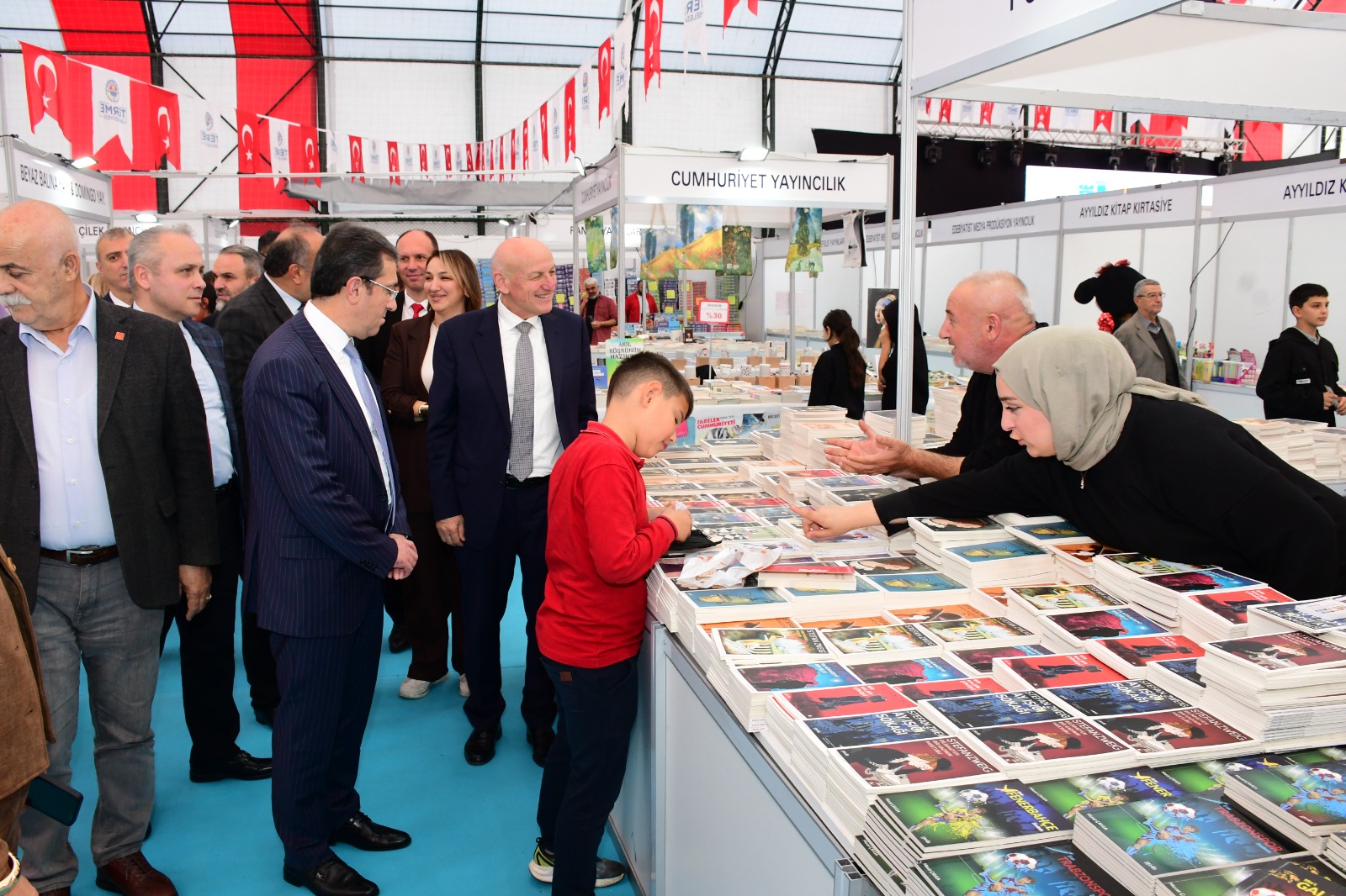 Terme’de edebiyat şöleni: "2. Kitap Günleri" başladı!