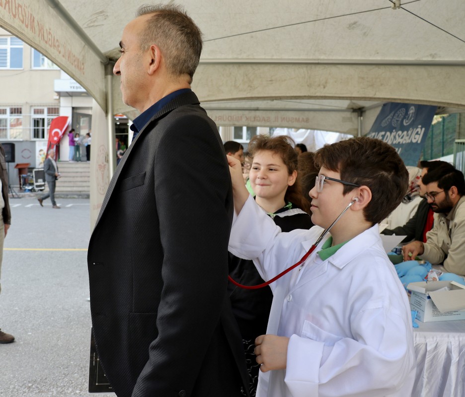 A A 20251128 39838257 39838251 S A M S U N D A M I N I K S A G L I K E L C I L E R I A R K A D A S L A R I N A S A G L I K L I Y A S A M I O G R E T T I 936X800