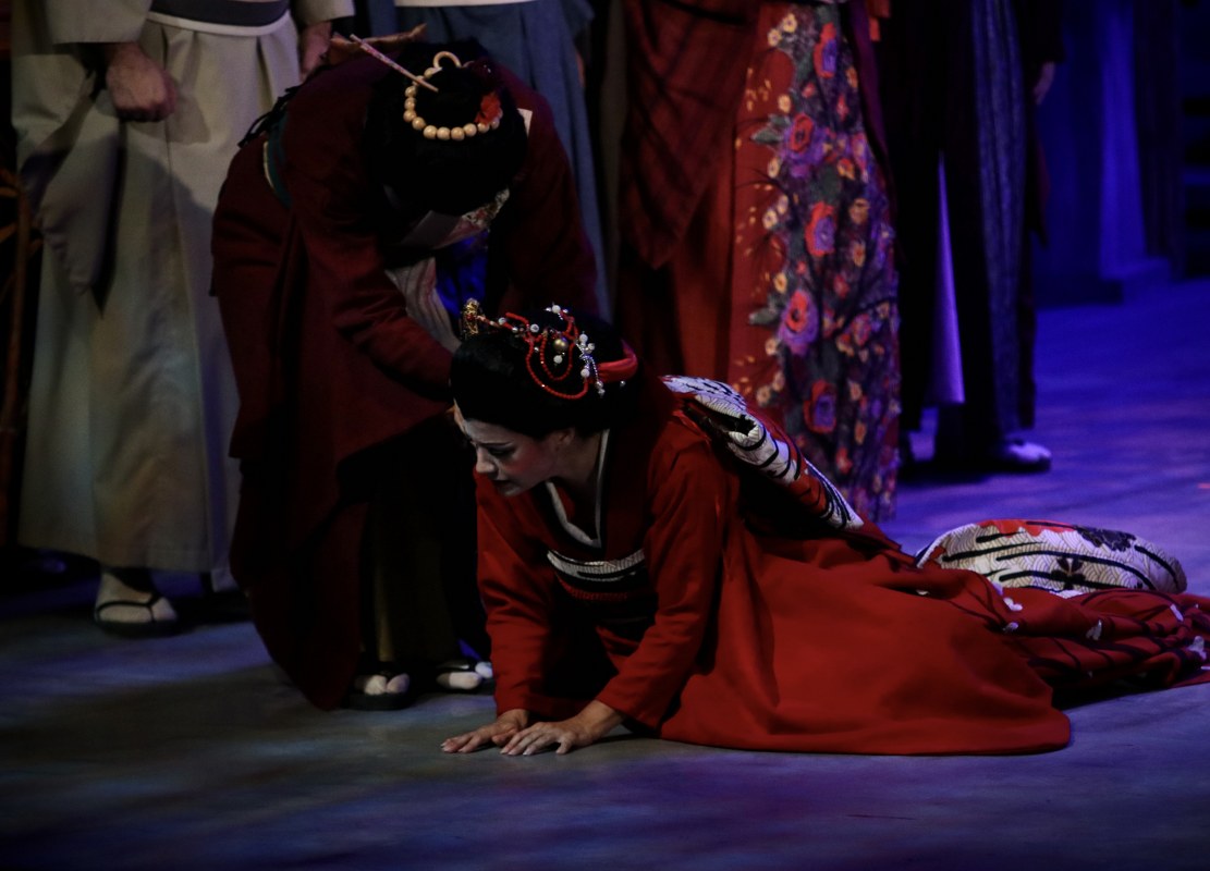 A A 20251129 39847670 39847668 S A M S U N D E V L E T O P E R A V E B A L E S I M A D A M A B U T T E R F L Y O P E R A S I N I S A H N E L E D I 1111X800