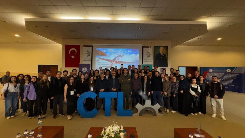 HÜRKUŞ’un Baş Test Pilotu Murat Özpala OMÜ'de 