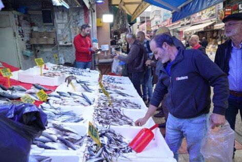 Samsun'da balıkçılar şaşkın! Fiyat azaldı ama...