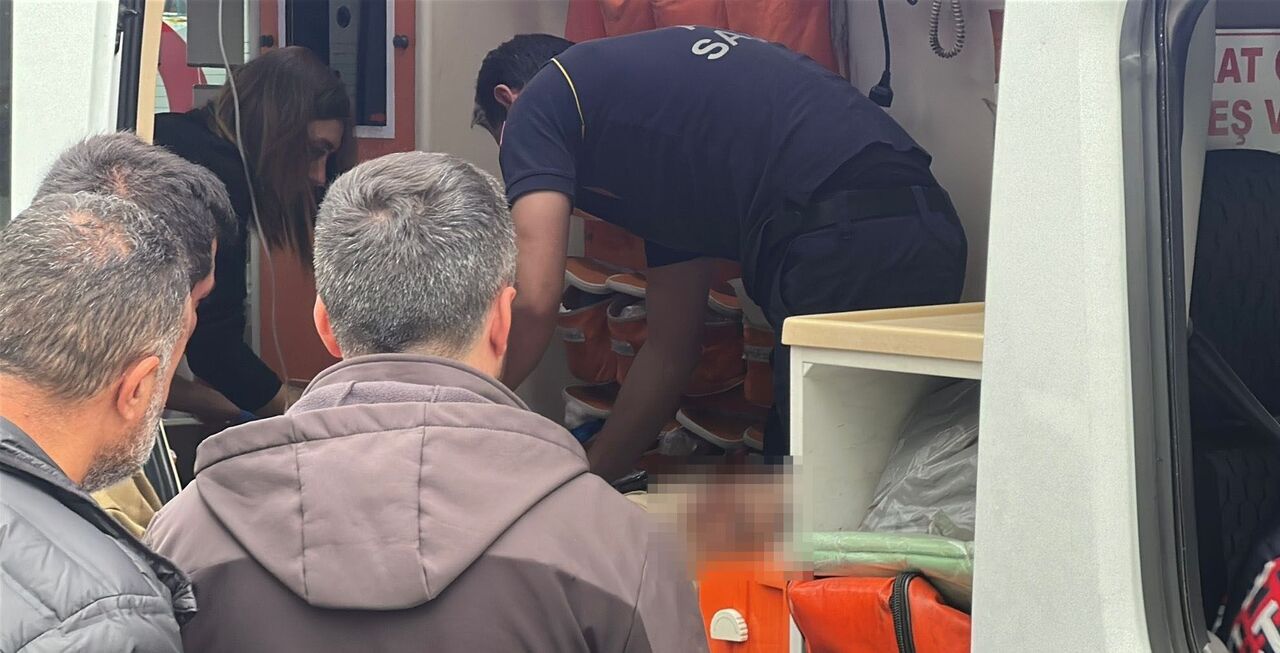 Samsun'da tartışma kanlı bitti: 17 yaşındaki çocuk yaralandı