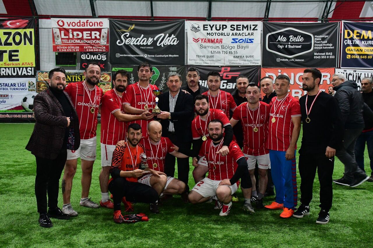 Terme'de futbol turnuvası sosyal sorumlulukla taçlandı