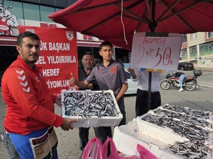 Samsun'da balığın kilosunu 25 TL'den sattı! İşte nedeni