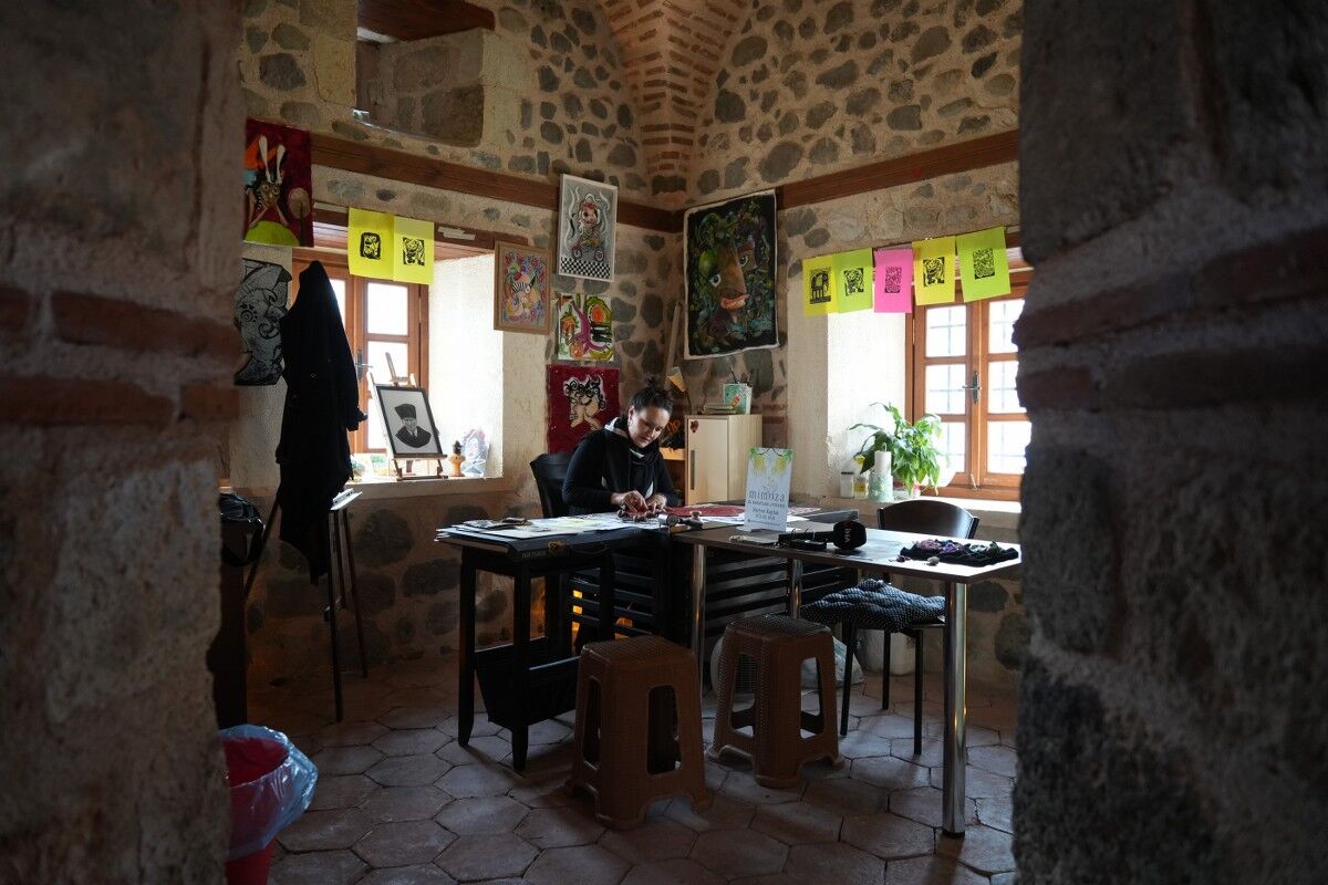 A W575549 01 1200X800