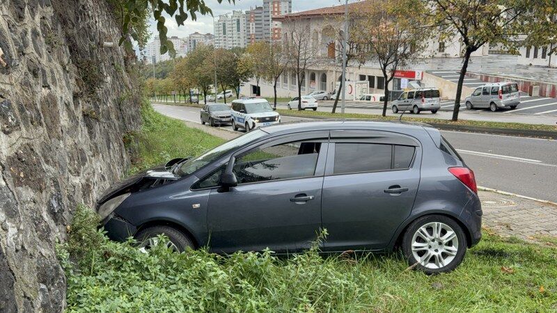 Samsun'da futbolcu kazada yaralandı!