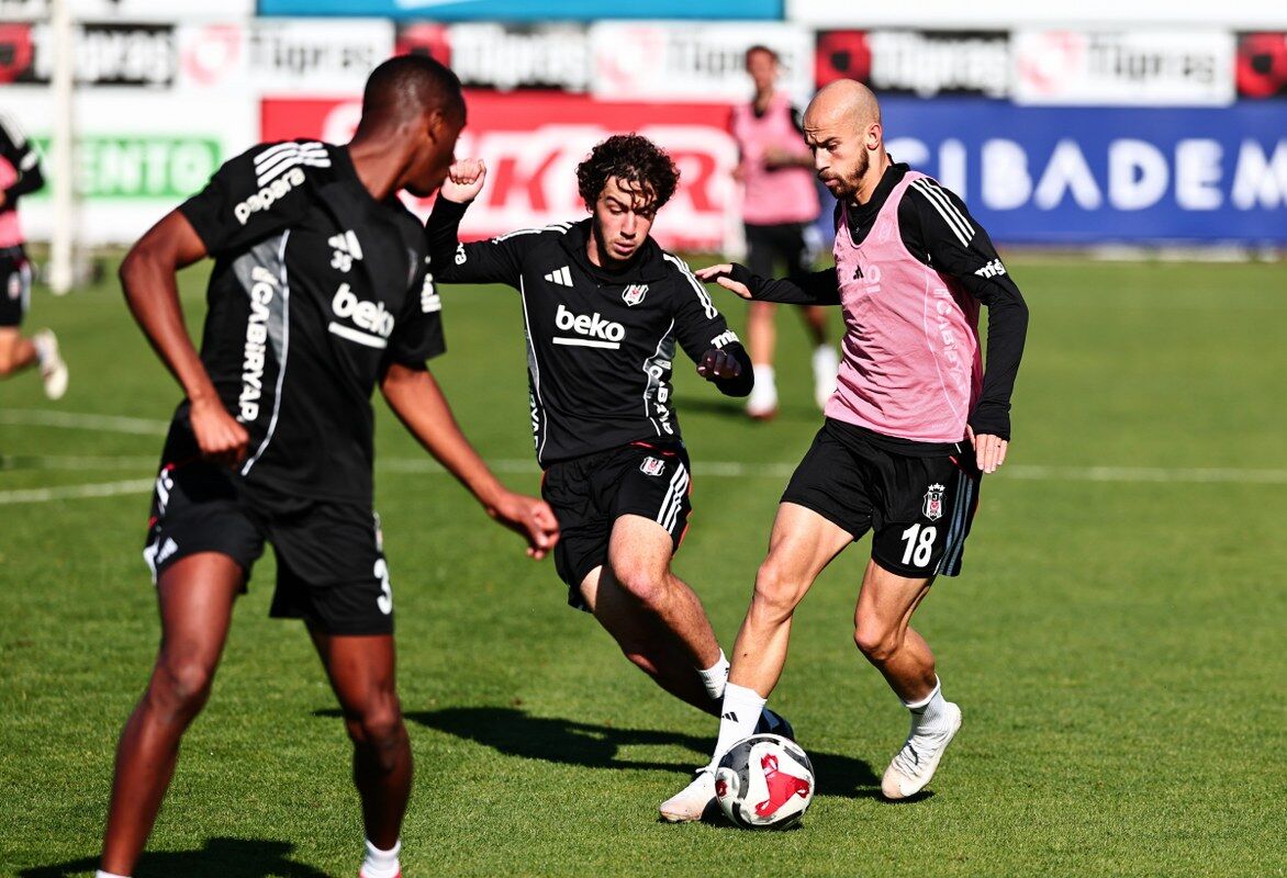 A W580127 03 1172X800