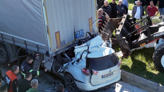 Sinop-Samsun yolunda kaza: Öğretmen Engin Sipahi hayatını kaybetti