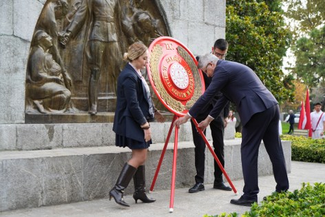 Samsun'da Öğretmenler Günü kutlaması 