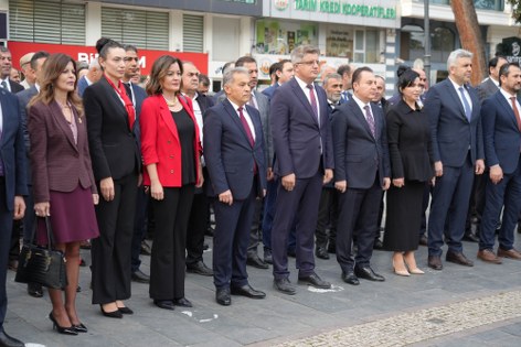 Samsun'da Öğretmenler Günü kutlaması 