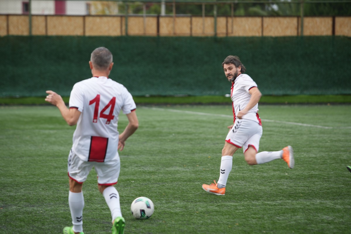 A W586005 02 1200X800