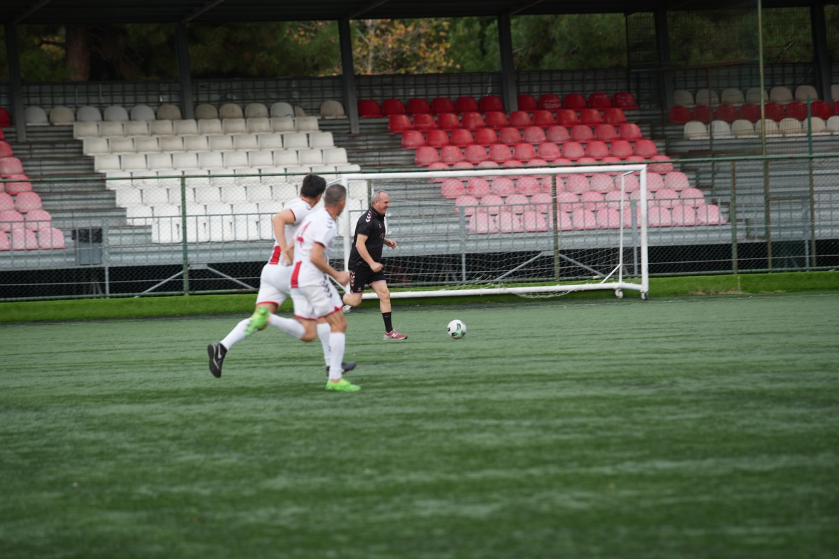 A W586005 04 1200X800