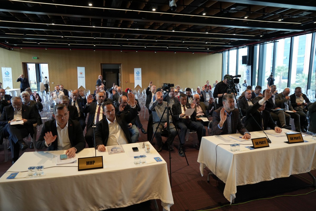 A W586035 02 1200X800