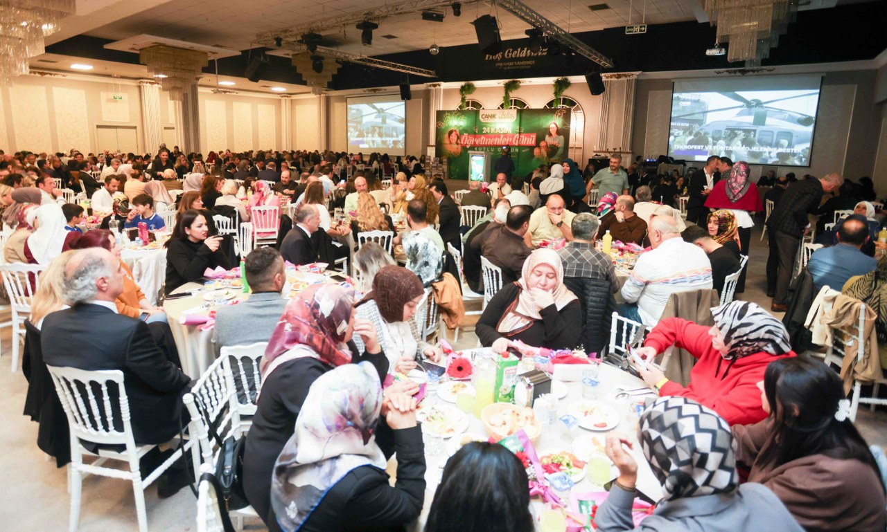 A W586325 04 1280X769