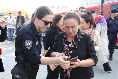 Çarşamba’da kadına şiddete karşı farkındalık etkinliği 
