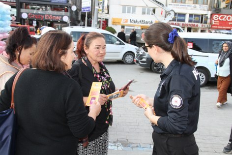 Çarşamba’da kadına şiddete karşı farkındalık etkinliği 