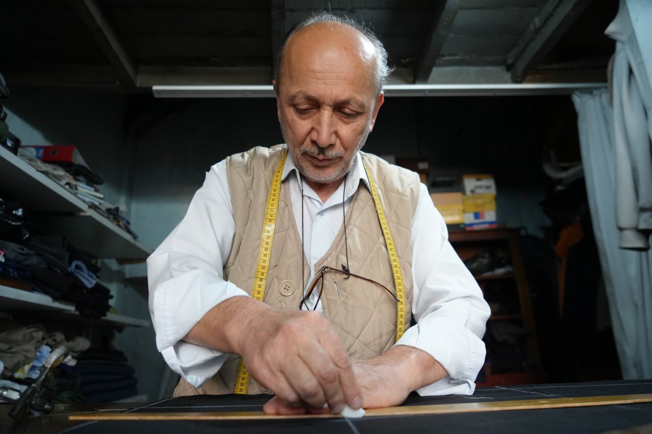 A W587387 01 1280X853