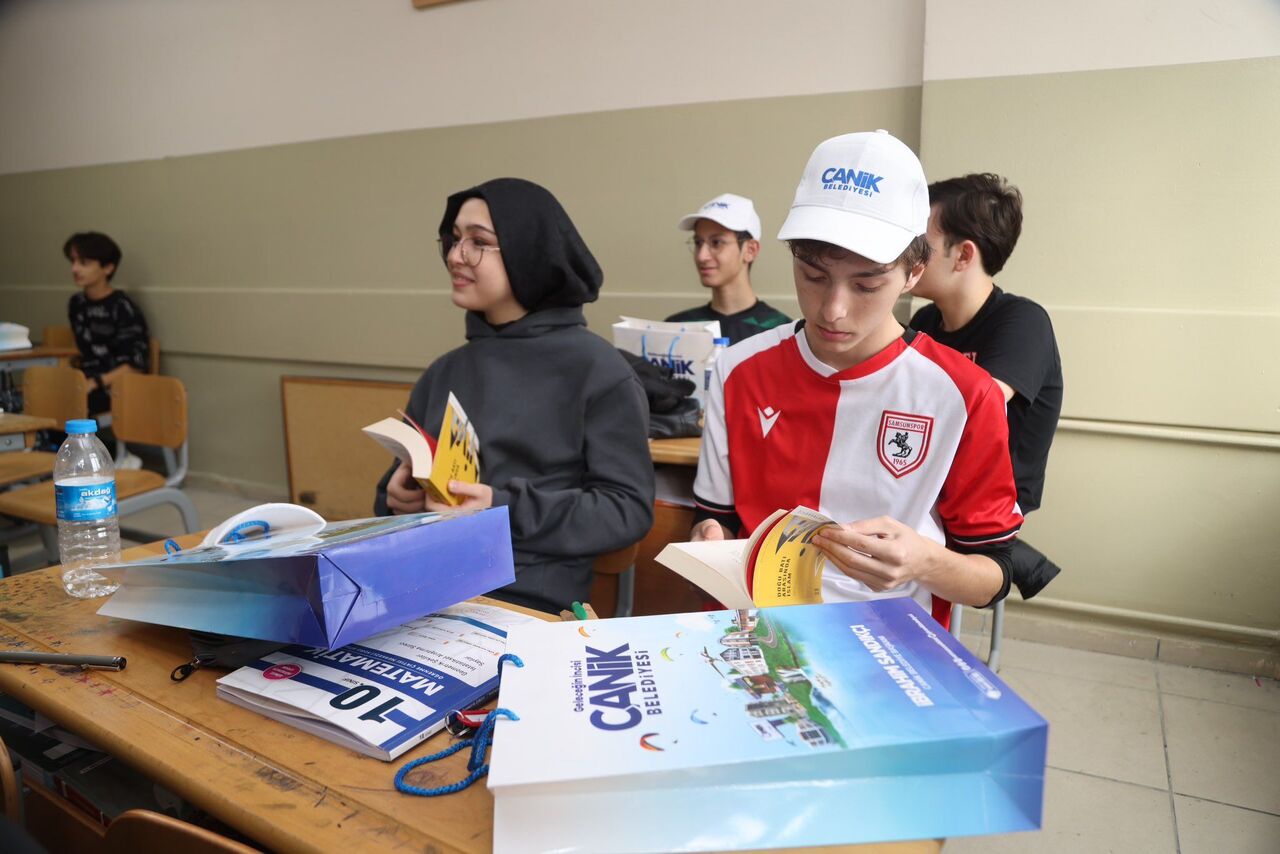 G5 L B Am K Xw A A M Js L