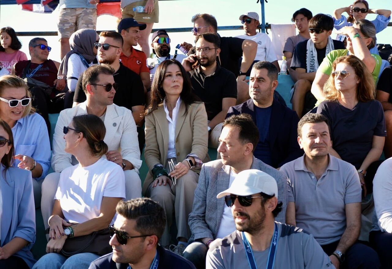 G5 S9Dfq X M A Et C3 I