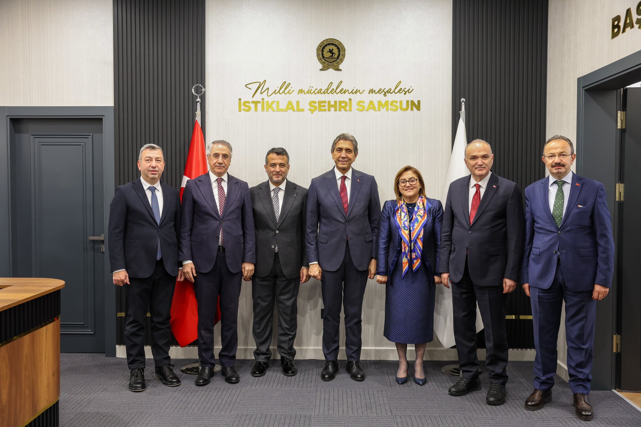 AK Parti Samsun’da yerel tönetim vizyonunu masaya yatırdı