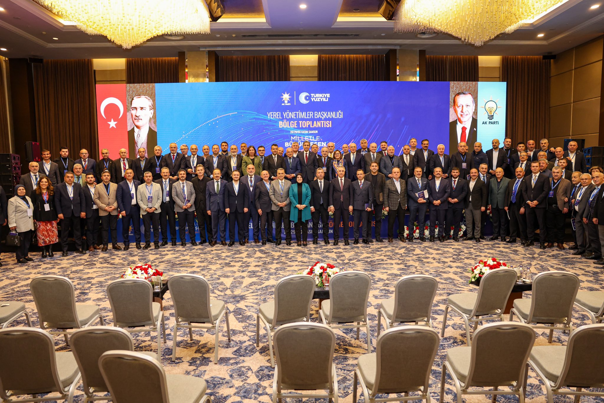 AK Parti Samsun’da yerel tönetim vizyonunu masaya yatırdı