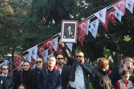 Samsun Ata'yı andı: Saat 9'u 5 geçe hayat durdu