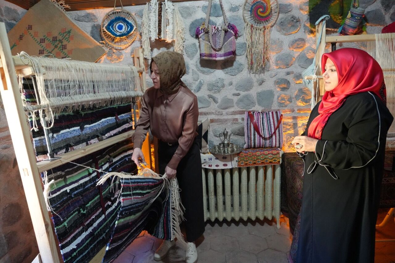 Samsun'da atıklar kilim oluyor!