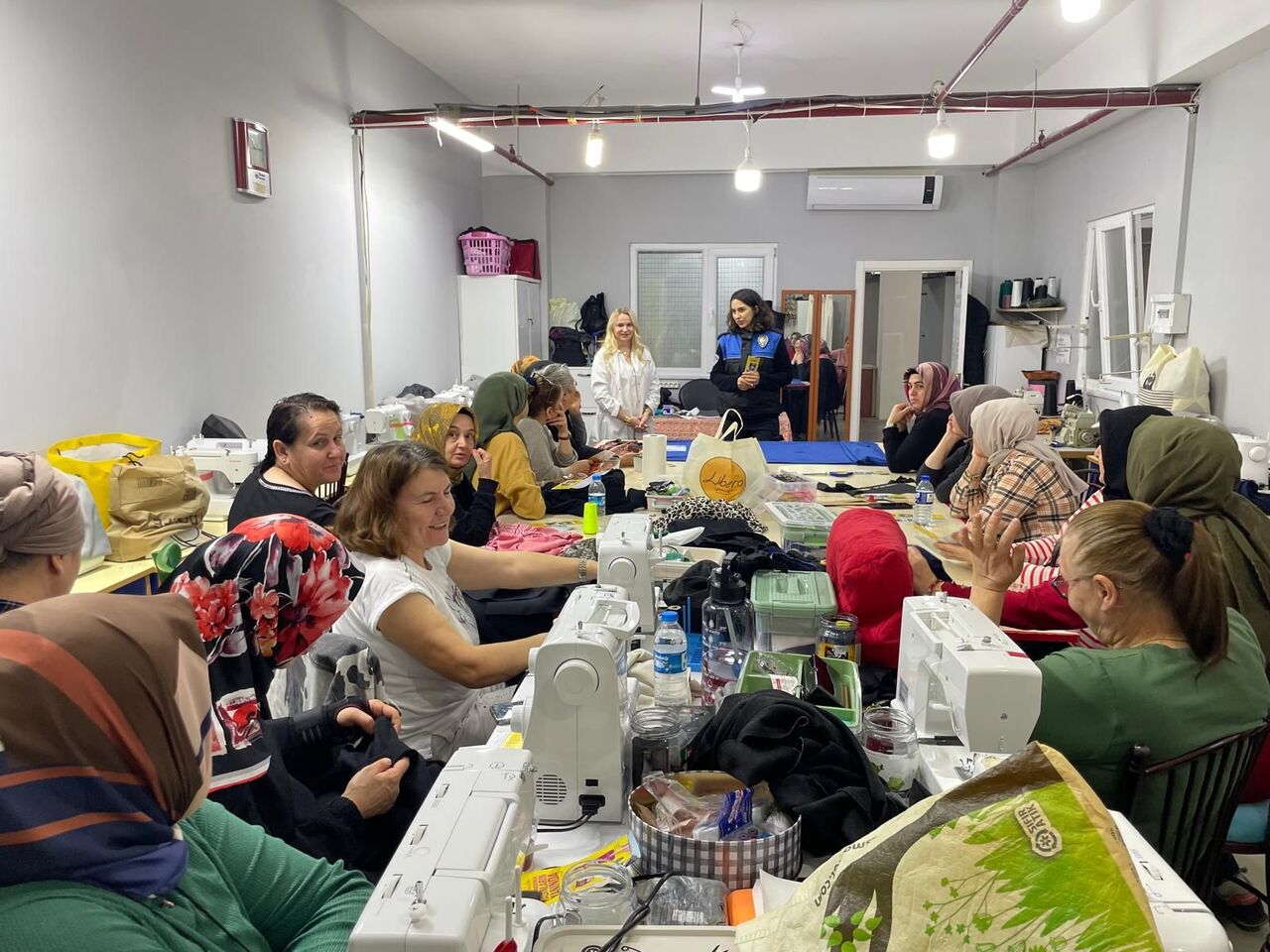 Samsun'da polisten öğrencilere güvenli yaşam eğitimi