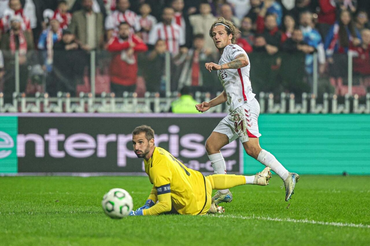 Whatsapp Image 2025 11 06 At 21.43.26