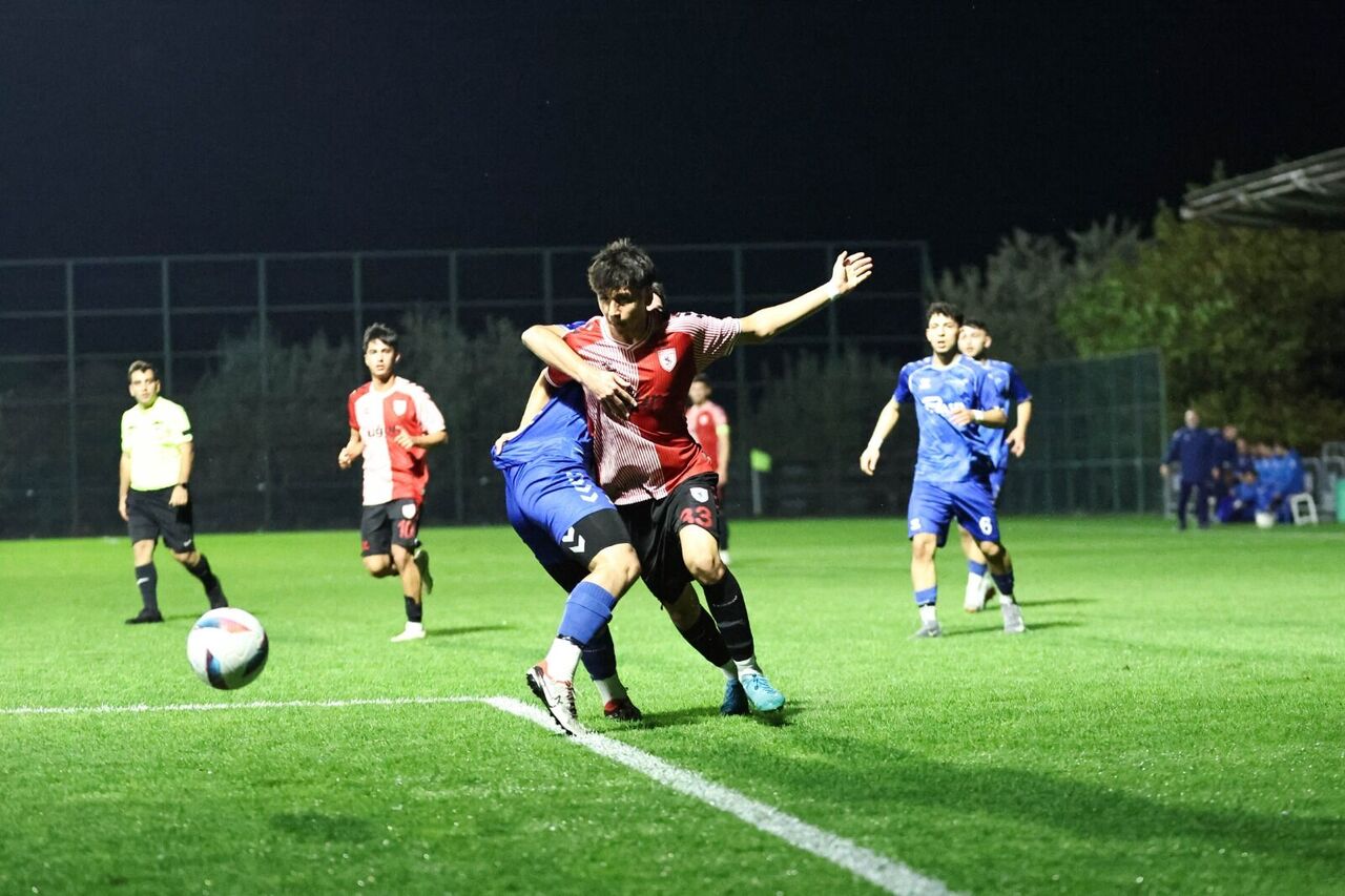 Samsunsporlu gençler hazırlıkta göz doldurdular