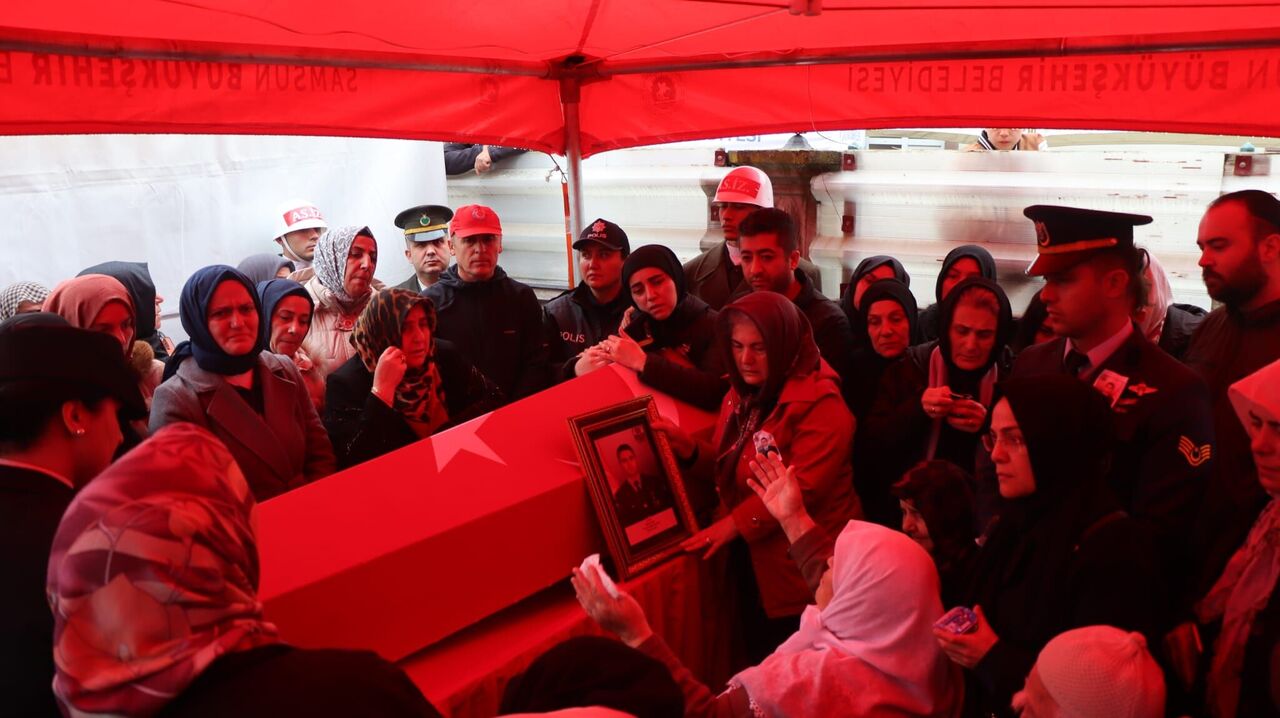 Samsunlu şehit Emre Altıok baba ocağında