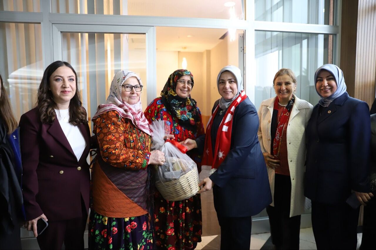 AK Partili Tuğba Işık Ercan'dan Samsun'da fedakarlığa teşekkür