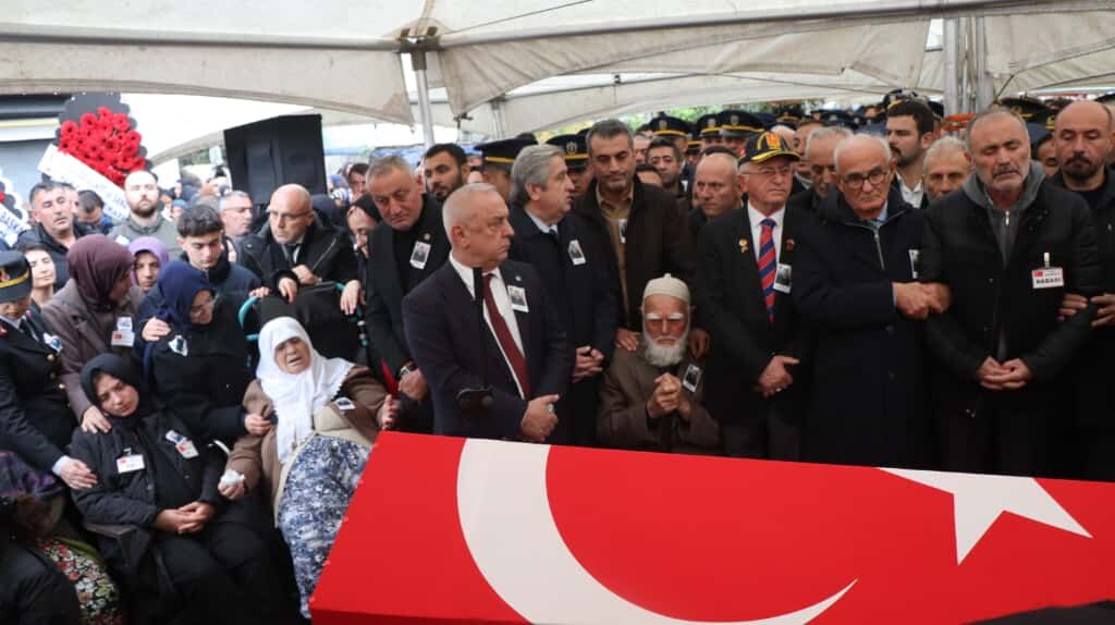 Samsun'da şehit Emre Altıok'a son görev: Gözyaşları içinde uğurlandı