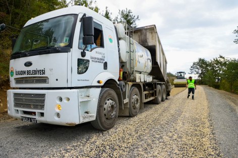İlkadım'da 15 kırsal mahalleye yol yatırımı