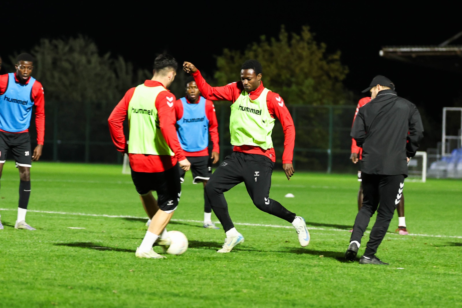 Whatsapp Image 2025 11 18 At 14.31.23 (2)