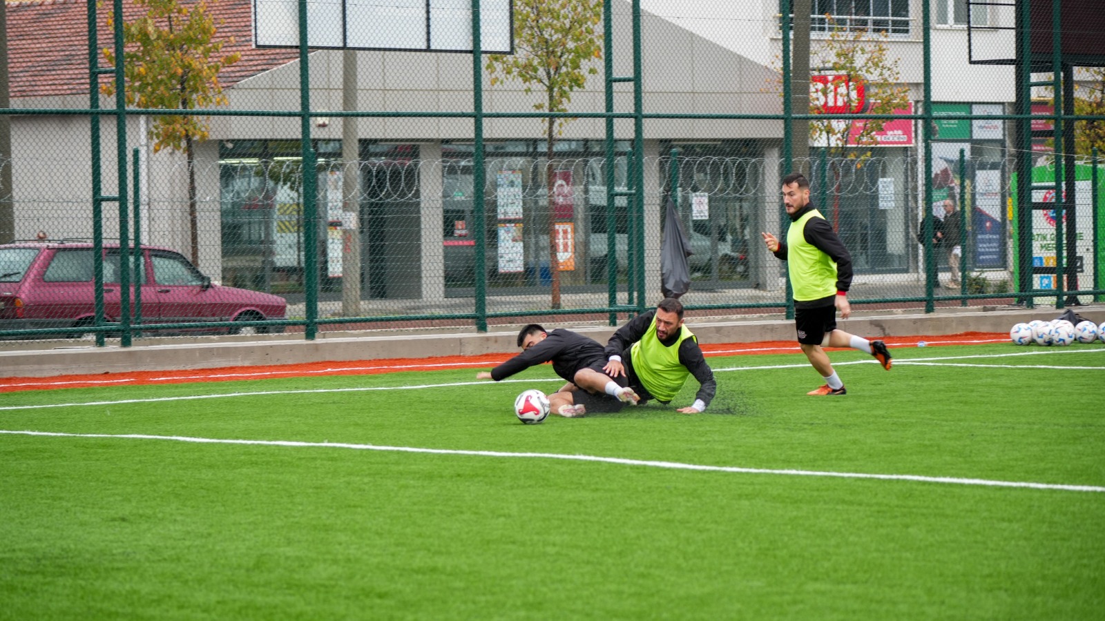 Whatsapp Image 2025 11 19 At 14.03.44 (1)