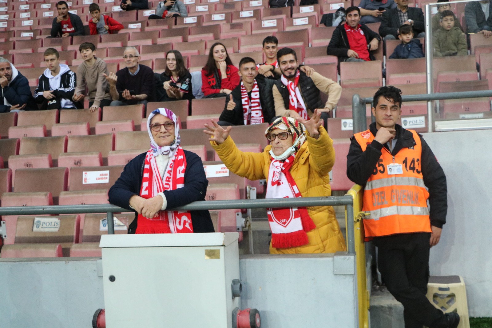 Whatsapp Image 2025 11 19 At 15.42.58