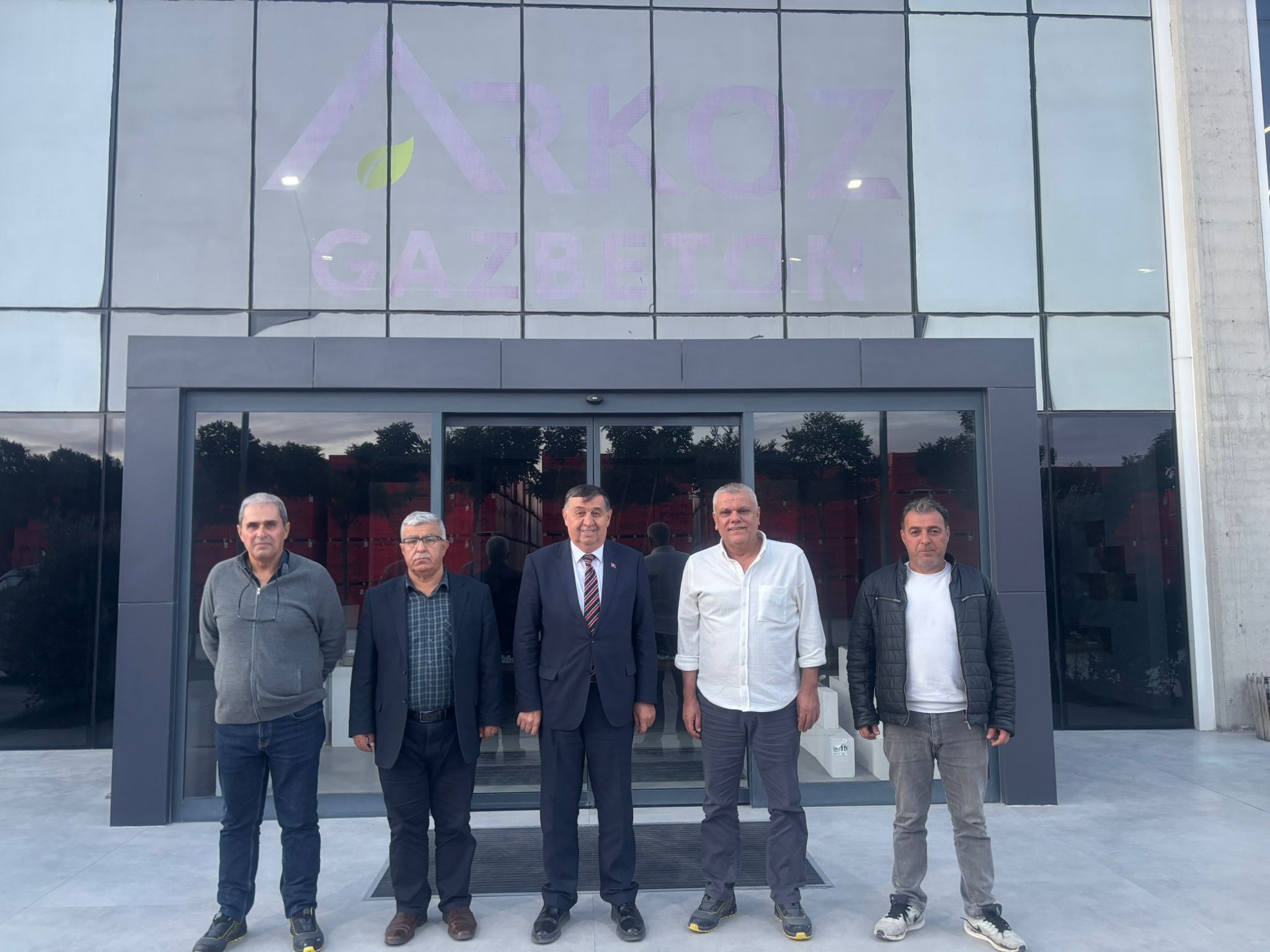 Whatsapp Image 2025 11 20 At 17.44.57 (1)