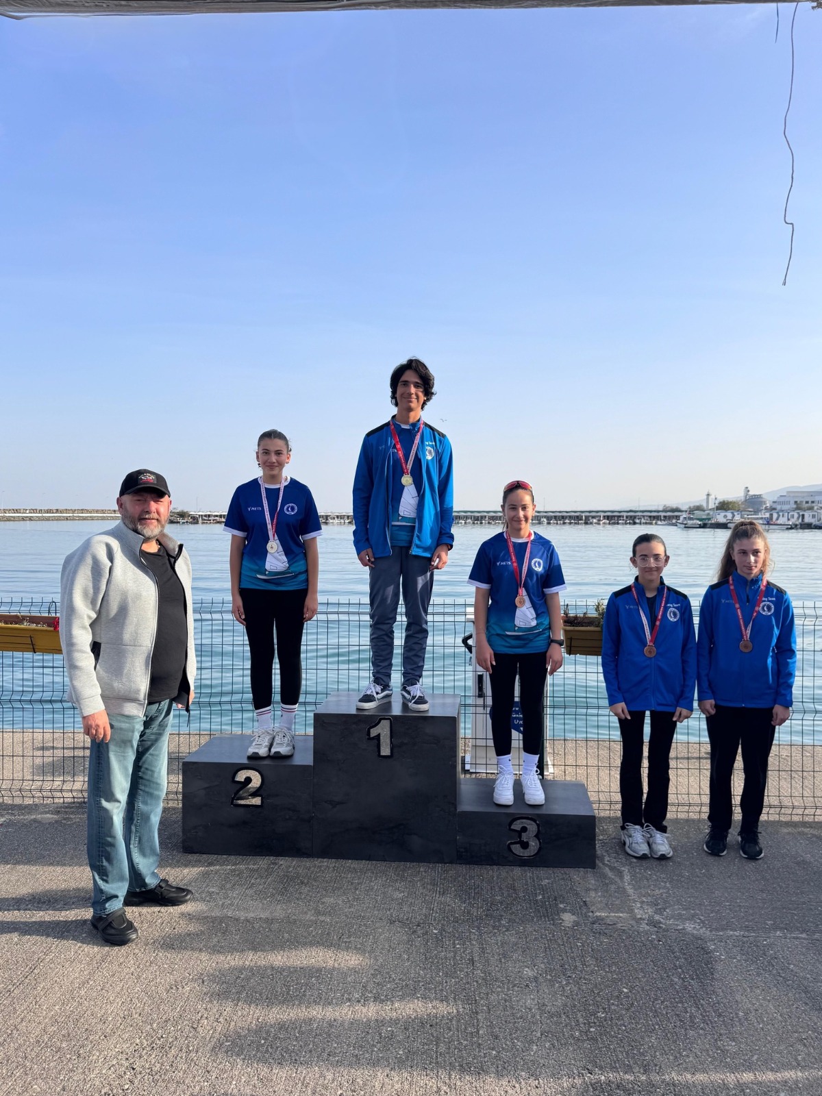 Rüzgarla yarıştılar: Samsun il birincileri belli oldu