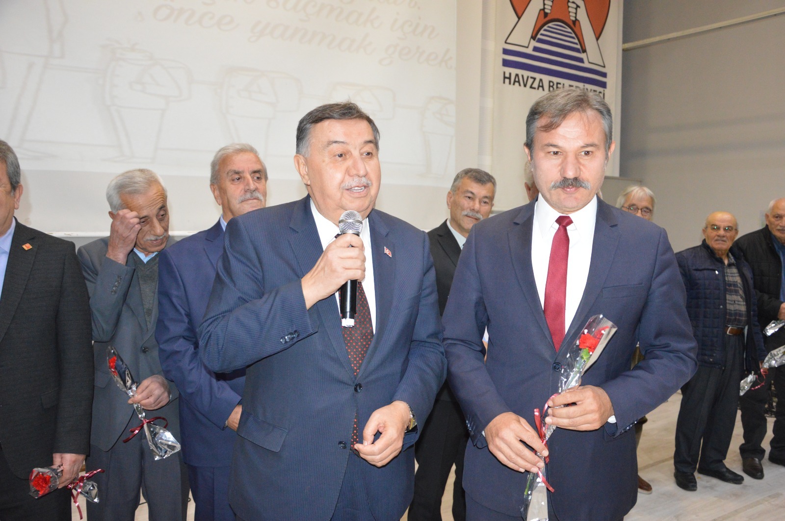 Başkan Murat İkiz'den öğretmenlere mesaj: "Minnetimiz ömür boyu"