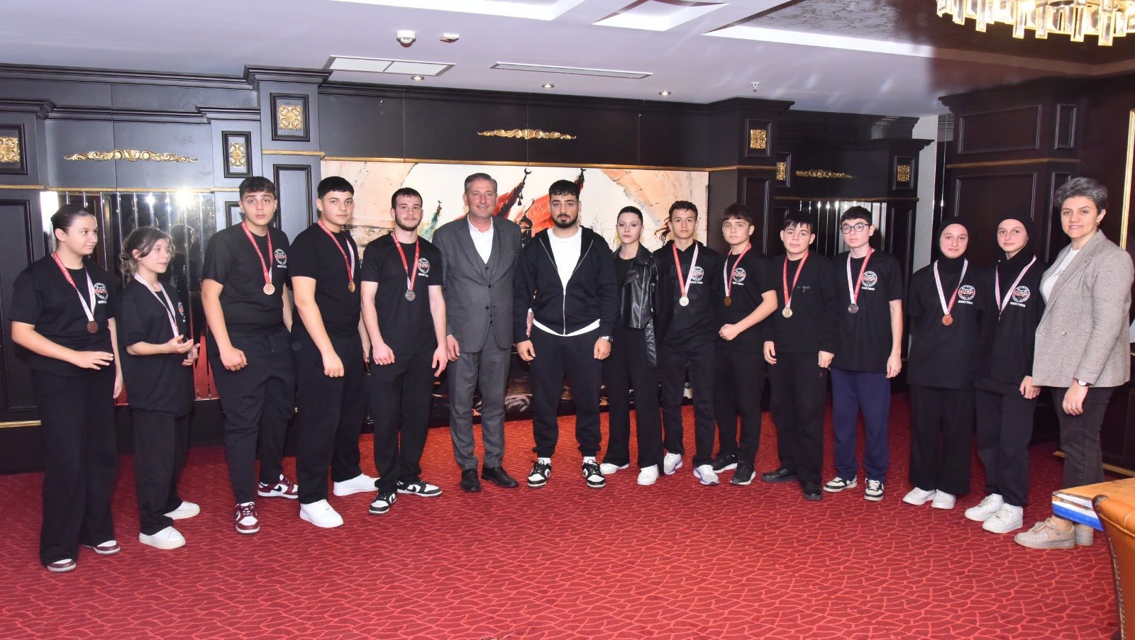 Şampiyon sporculara Başkan Candal’dan tebrik ve motivasyon