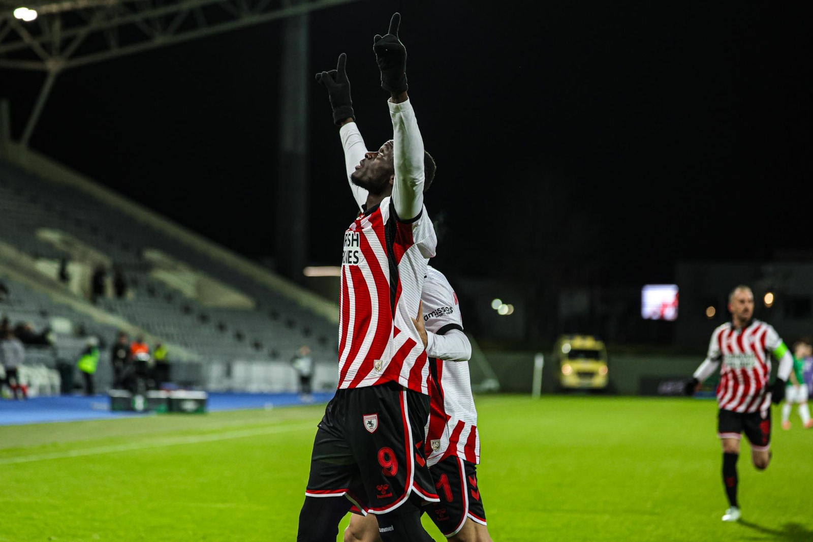 Whatsapp Image 2025 11 27 At 23.35.26 (1)