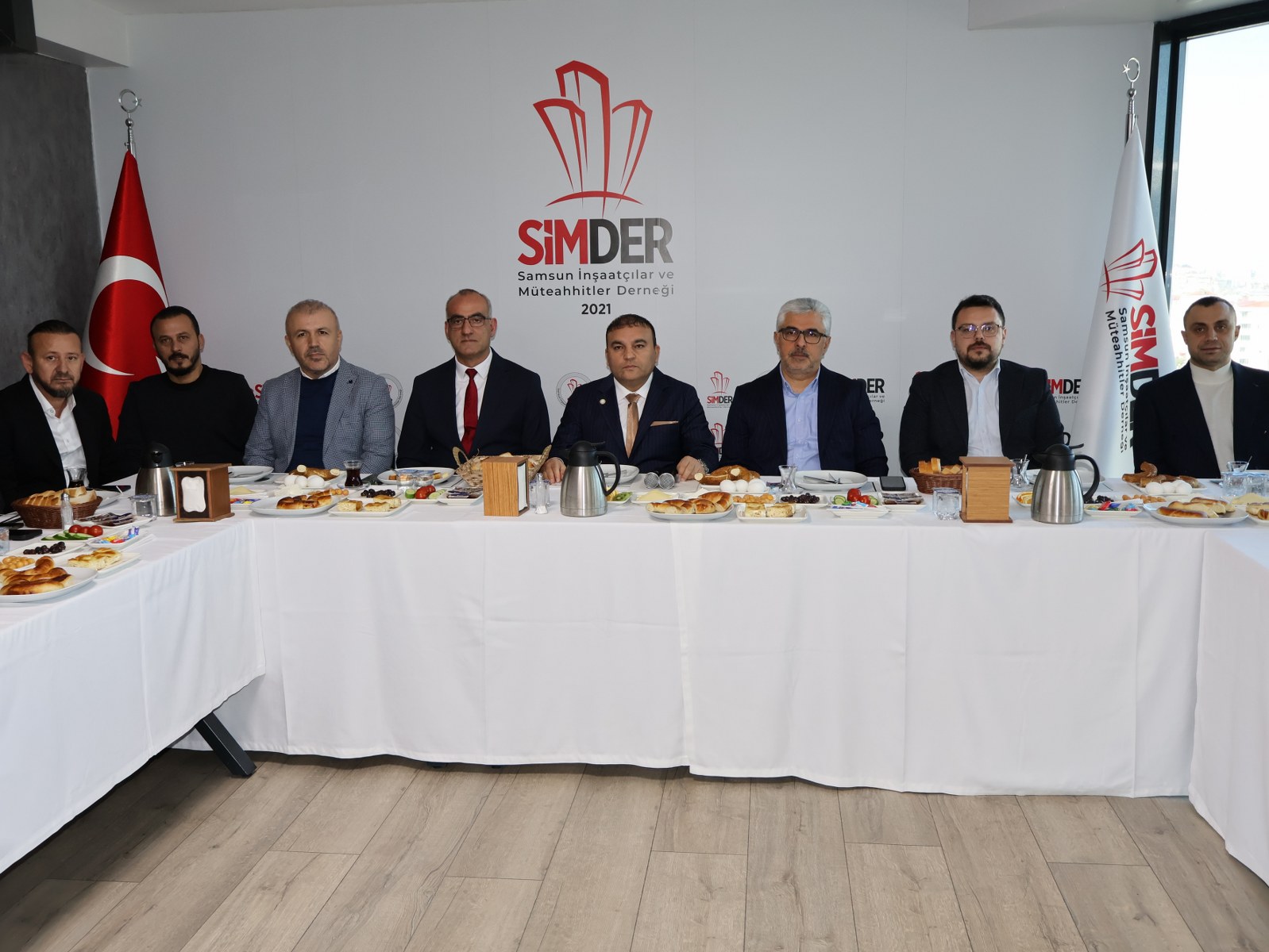 Milletvekili Ersan Aksu SİMDER'de: Sektörün ihtiyaçları masaya yatırıldı 