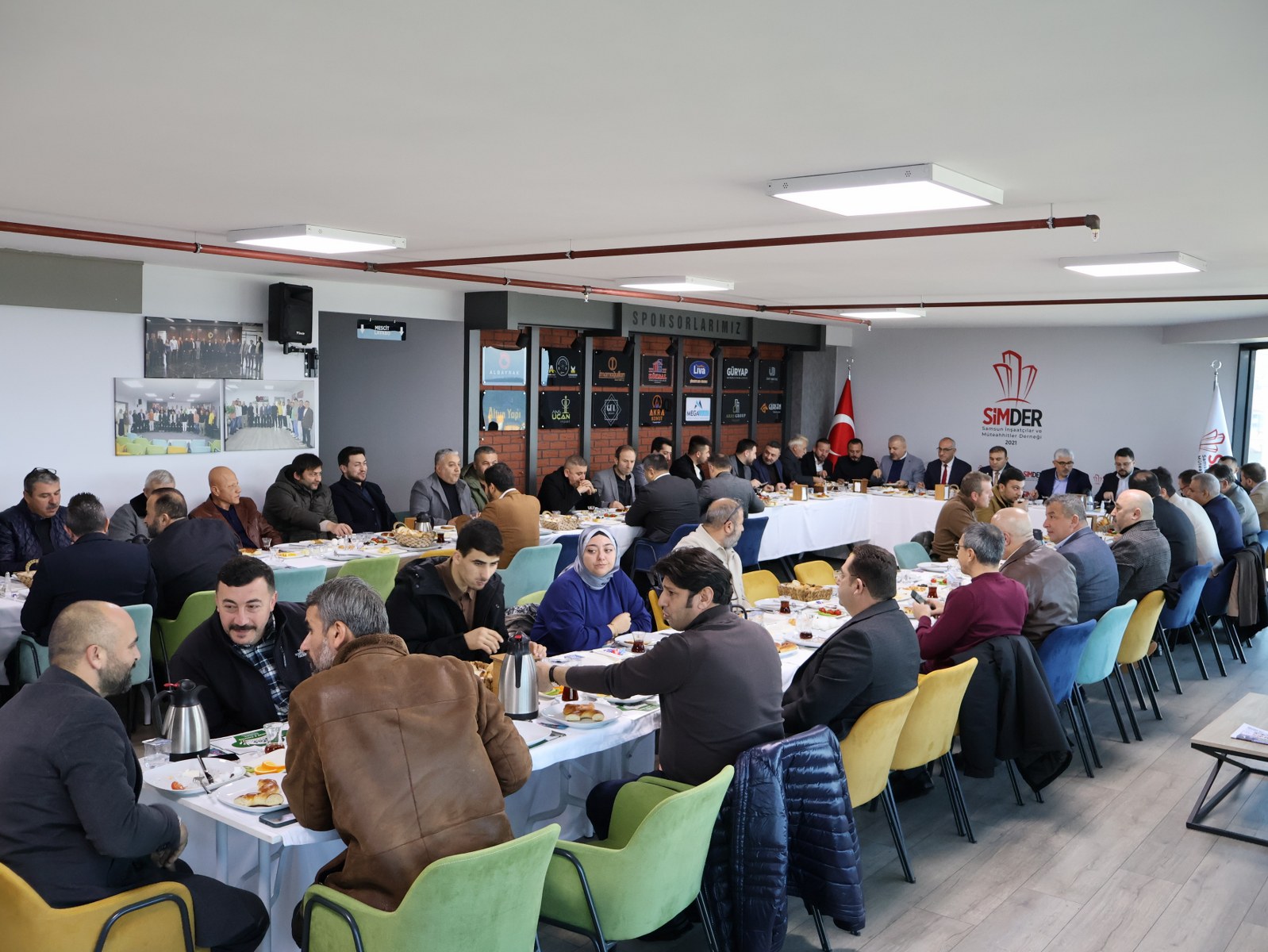 Milletvekili Ersan Aksu SİMDER'de: Sektörün ihtiyaçları masaya yatırıldı 