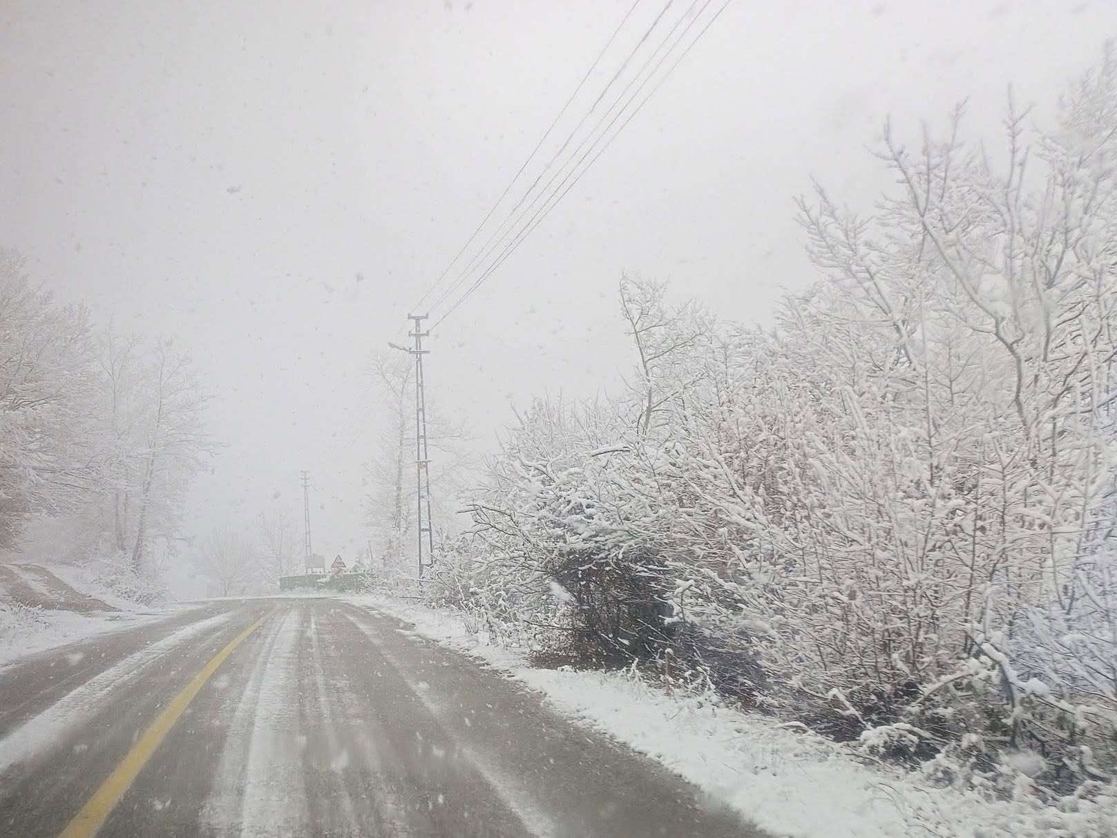 Samsun'un ilçelerinden özlenen kar manzaraları 