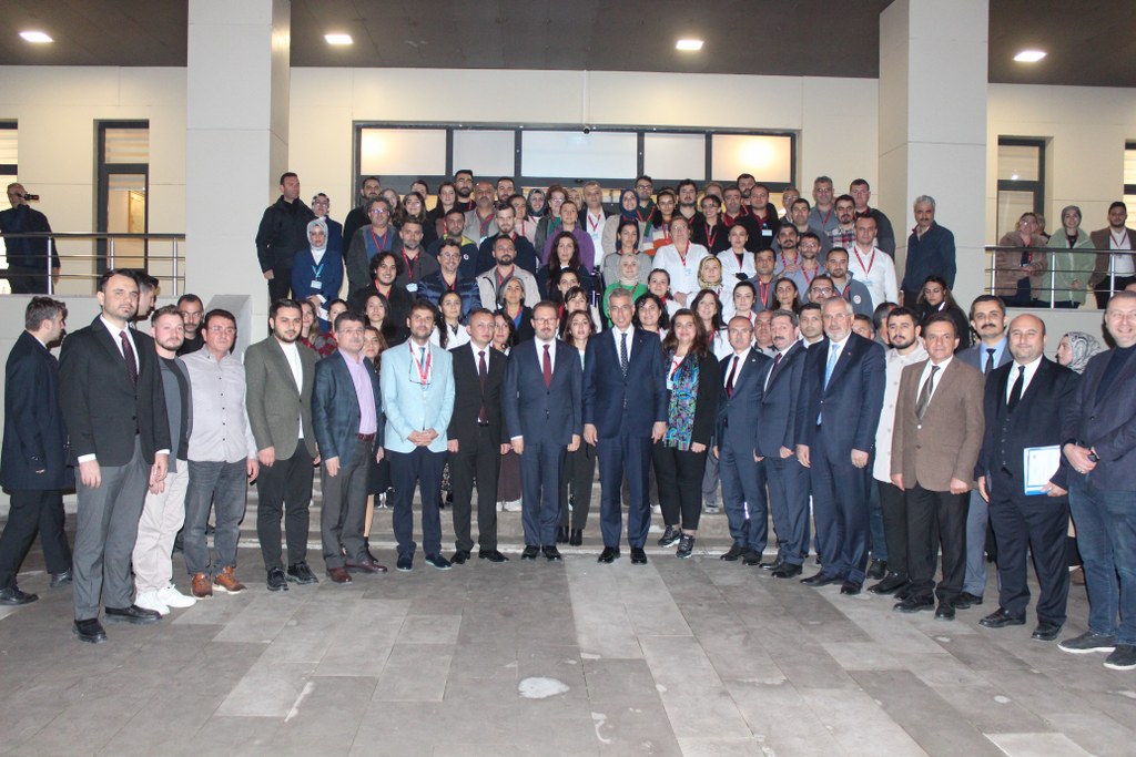 A A 20251205 39902641 39902639 S A G L I K B A K A N I M E M I S O G L U B A F R A A G I Z V E D I S S A G L I G I H A S T A N E S I N I Z I Y A R E T E T T I 1024X683