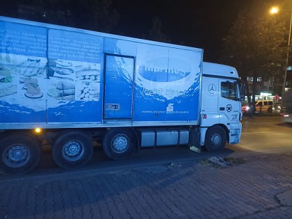 Samsun'da üç aracın karıştığı kaza! 2 yaralı