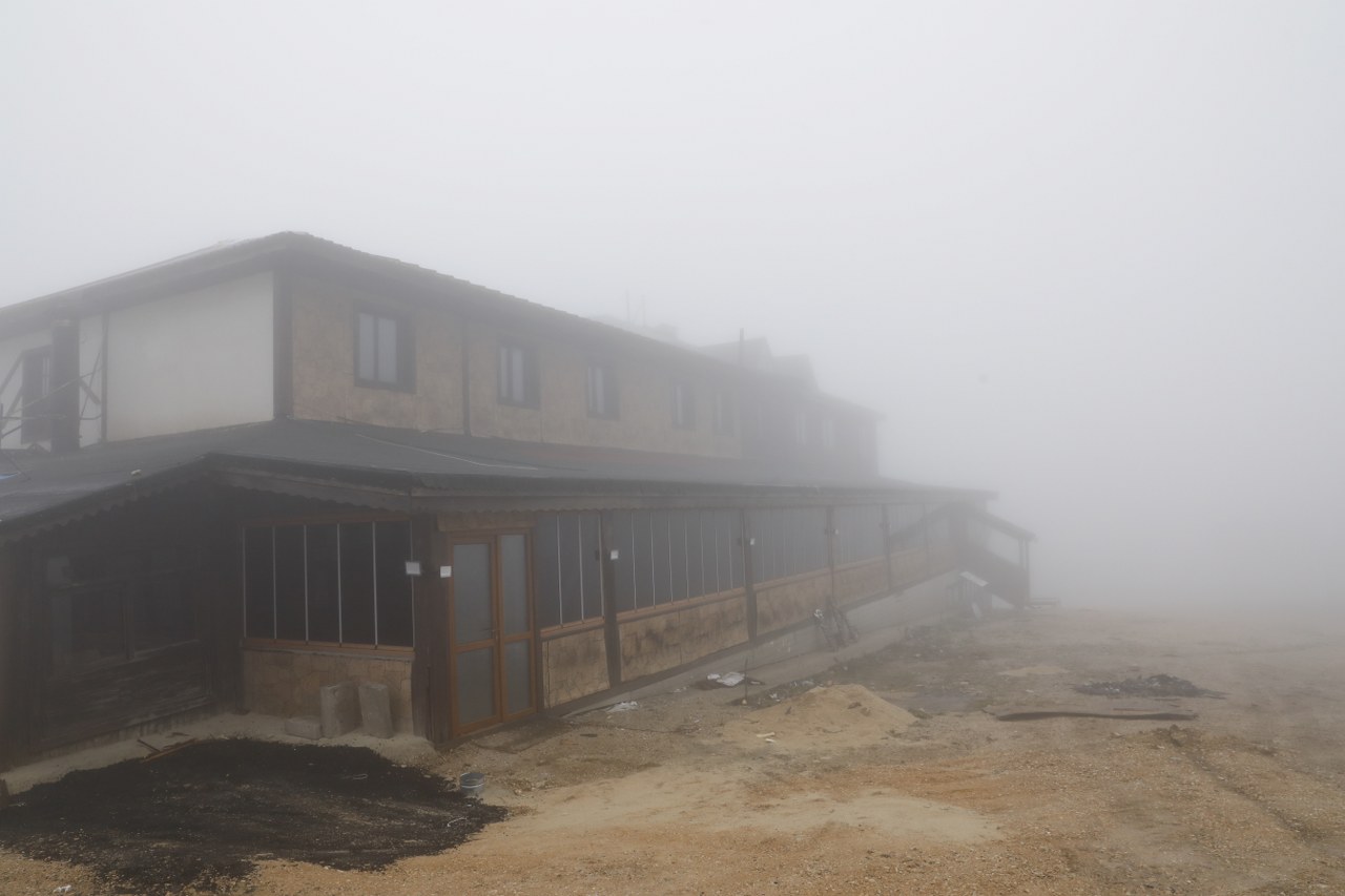 A A 20251209 39933947 39933944 L A D I K A K D A G K A Y A K M E R K E Z I N D E S I S E T K I L I O L D U 1280X853